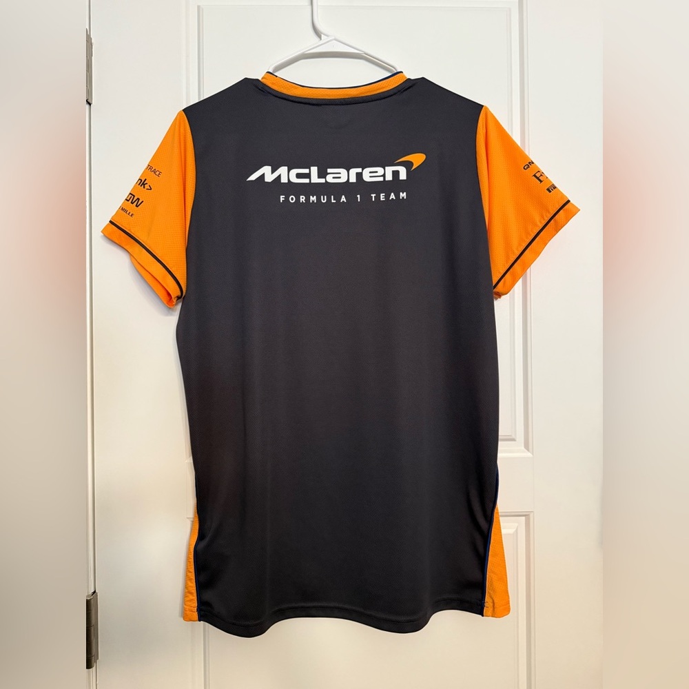 ❤️NWT 100% authentic women’s mclaren team t-shirt
